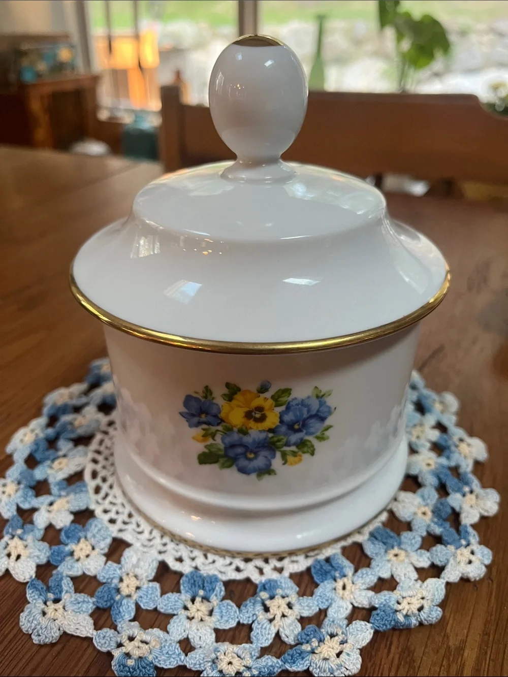Vintage Kaiser Germany Porcelain Covered Bowl Pansy Floral Fold Trim